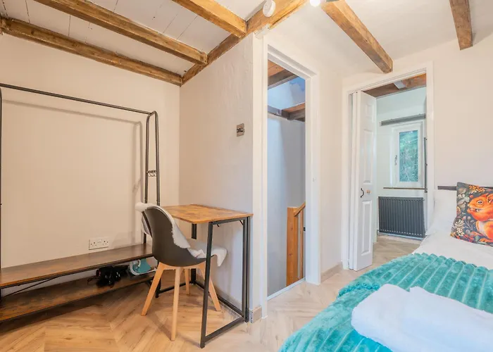 Cosy Cottage-tiny House Feriehus